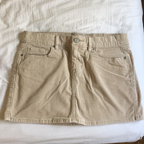 Corduroy mini skirt - Picture 1 of 2